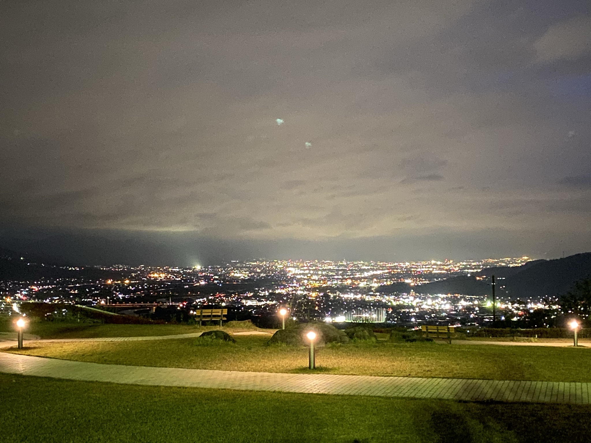 帰路に姨捨サービスエリアから眺めた夜景
